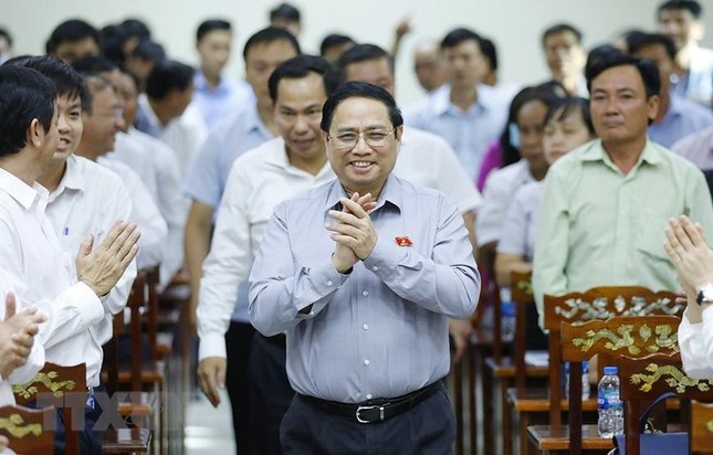Thủ tướng Phạm Minh Chính: Kiểm soát lạm phát, tạo động lực tăng trưởng 